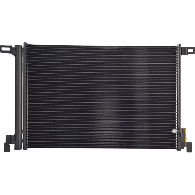 CHŁODNICA KLIMATYZACJI AUDI Q7 4M 2015- 4M0816421B CZARNA