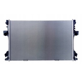 CHŁODNICA PORSCHE PANAMERA...