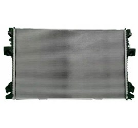 CHŁODNICA PORSCHE PANAMERA...